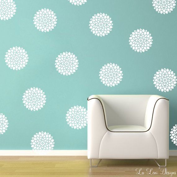 Stencil White Marigold Design